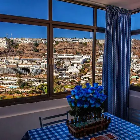 Blue Views Apartment